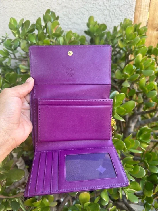 MCM Purple Saffiano Leather Logo Plaque Wallet with Gold Studs - Picture 6 of 12